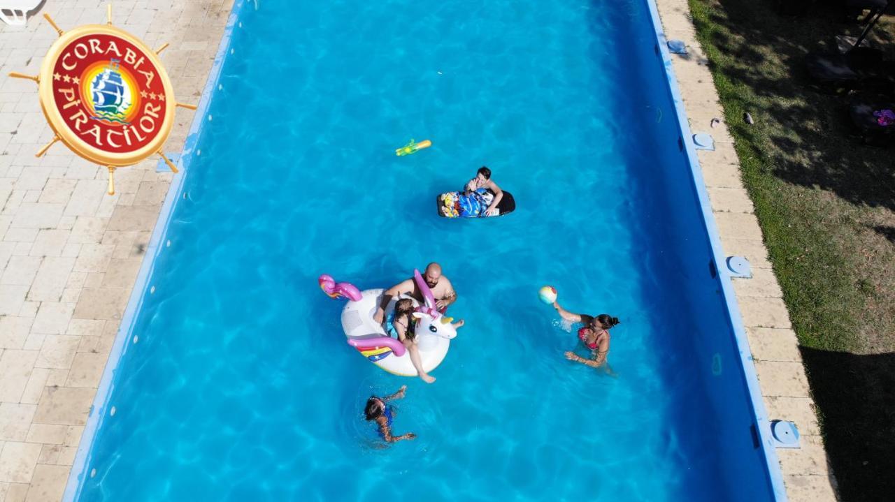 Club De Vacanta Corabia Piratilor-Mamaia Nord Navodari Exterior photo