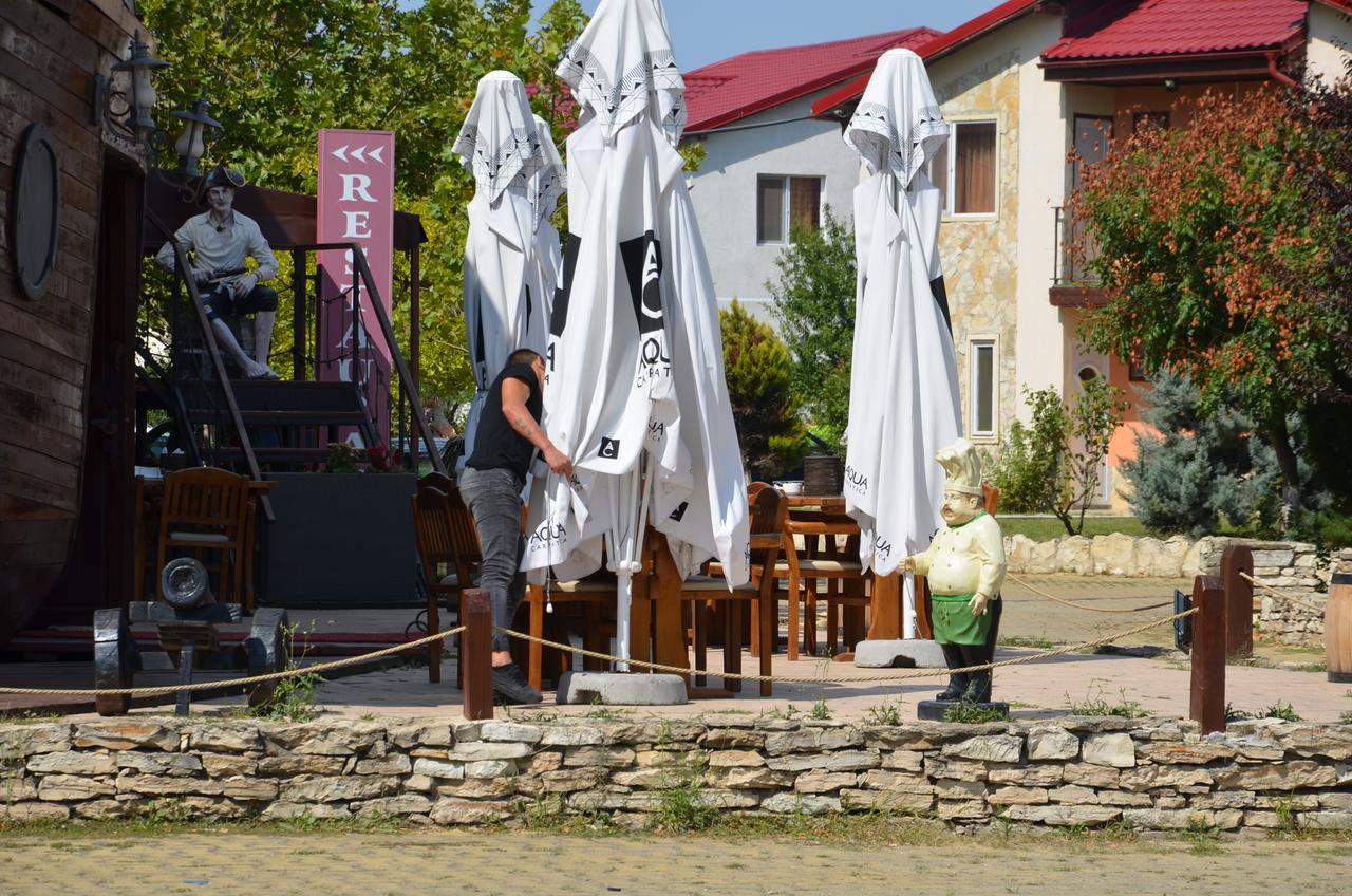 Club De Vacanta Corabia Piratilor-Mamaia Nord Navodari Exterior photo