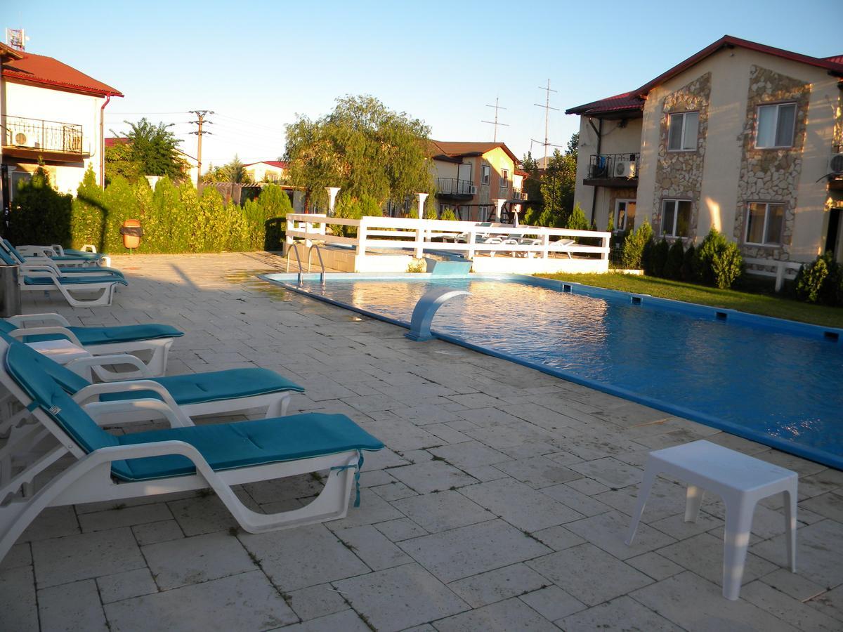 Club De Vacanta Corabia Piratilor-Mamaia Nord Navodari Exterior photo