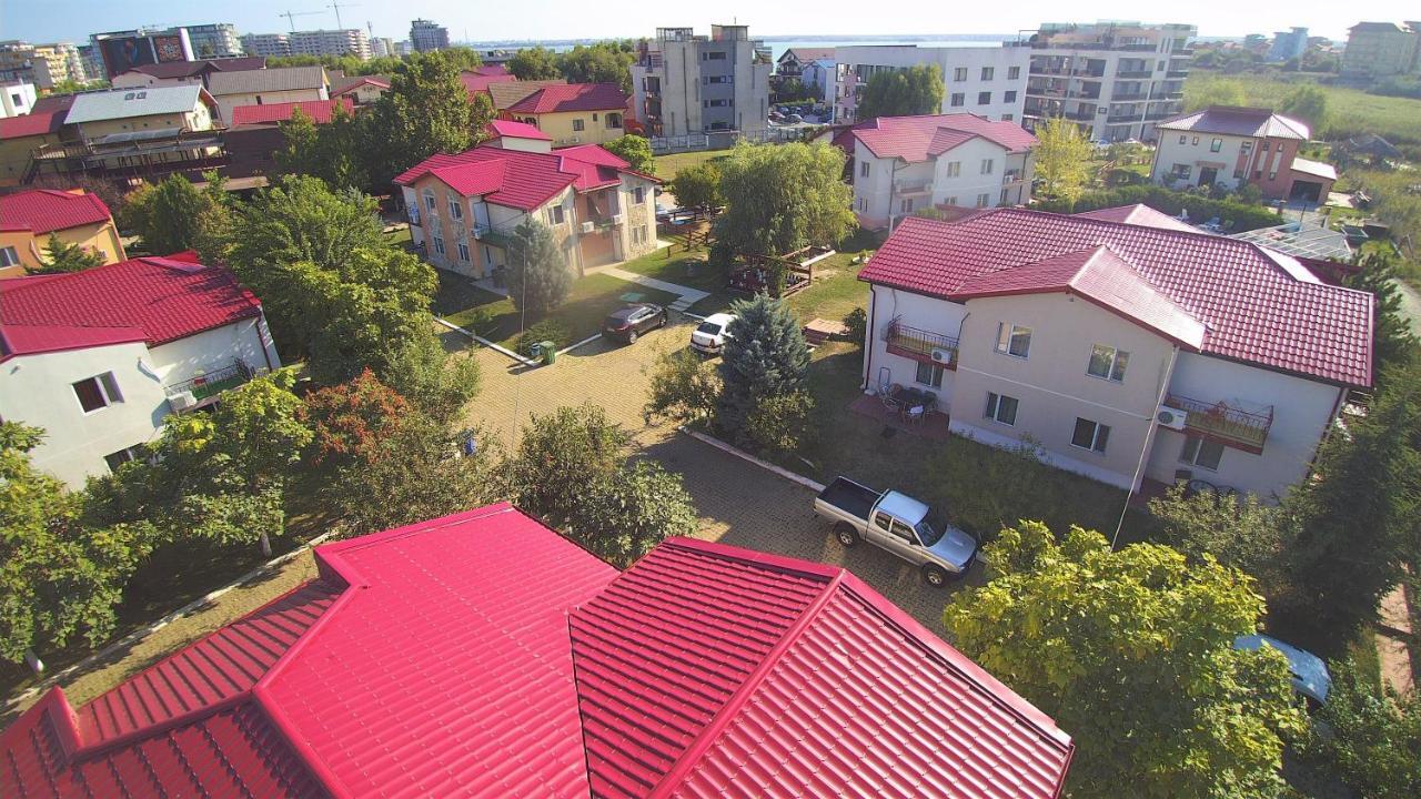 Club De Vacanta Corabia Piratilor-Mamaia Nord Navodari Exterior photo